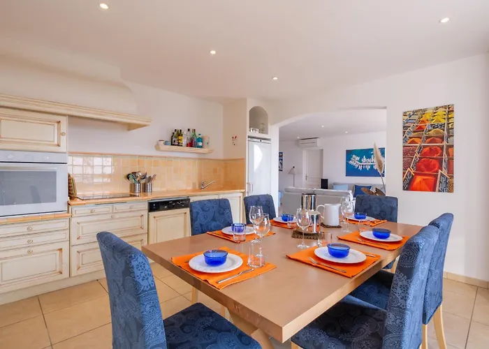 Le By Interhome Apartmán Sainte-Maxime