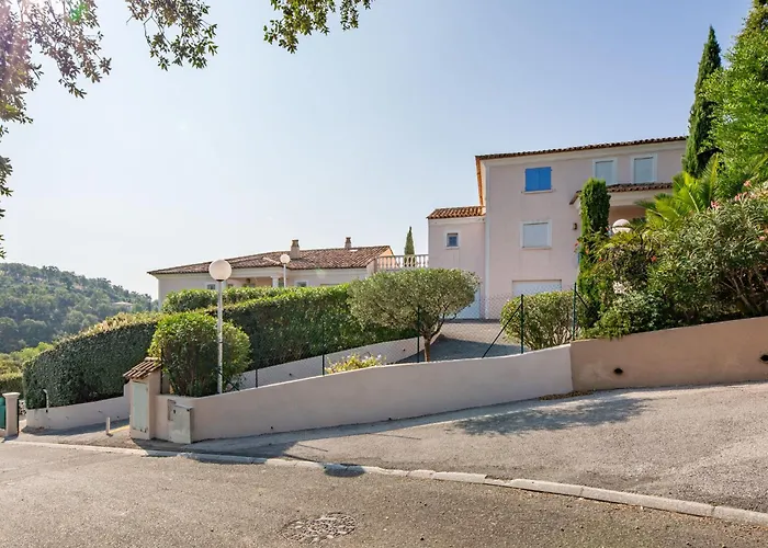 Le By Interhome Apartmán *